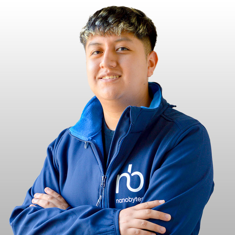 Andry Otavalo Morales - Administrativo de Servicios Centrales